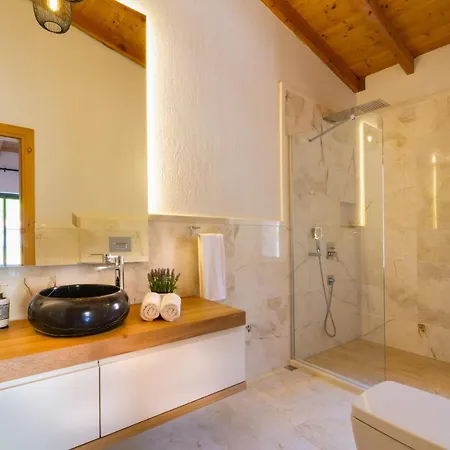 Villa Water Edge 1 Kas